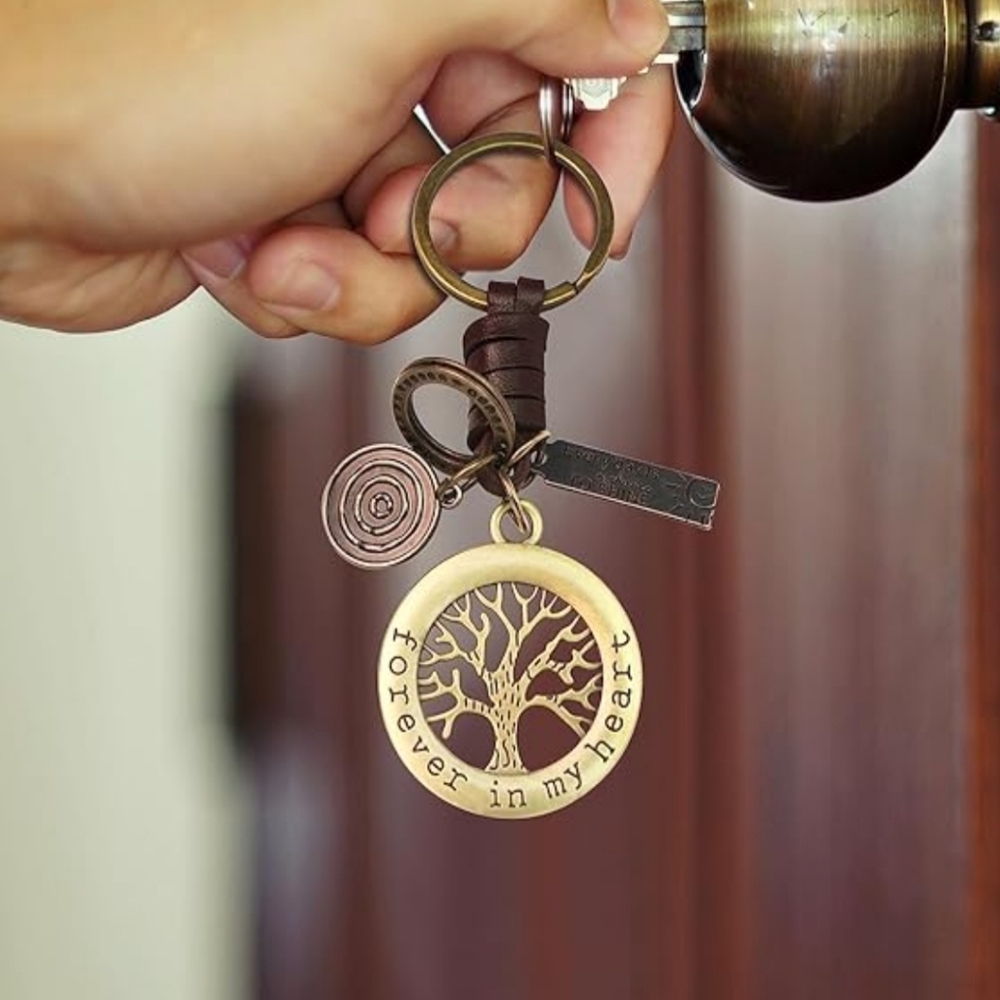 3D Tree Of Life Bronze & Leather Keychaiin - Picture 2 of 4